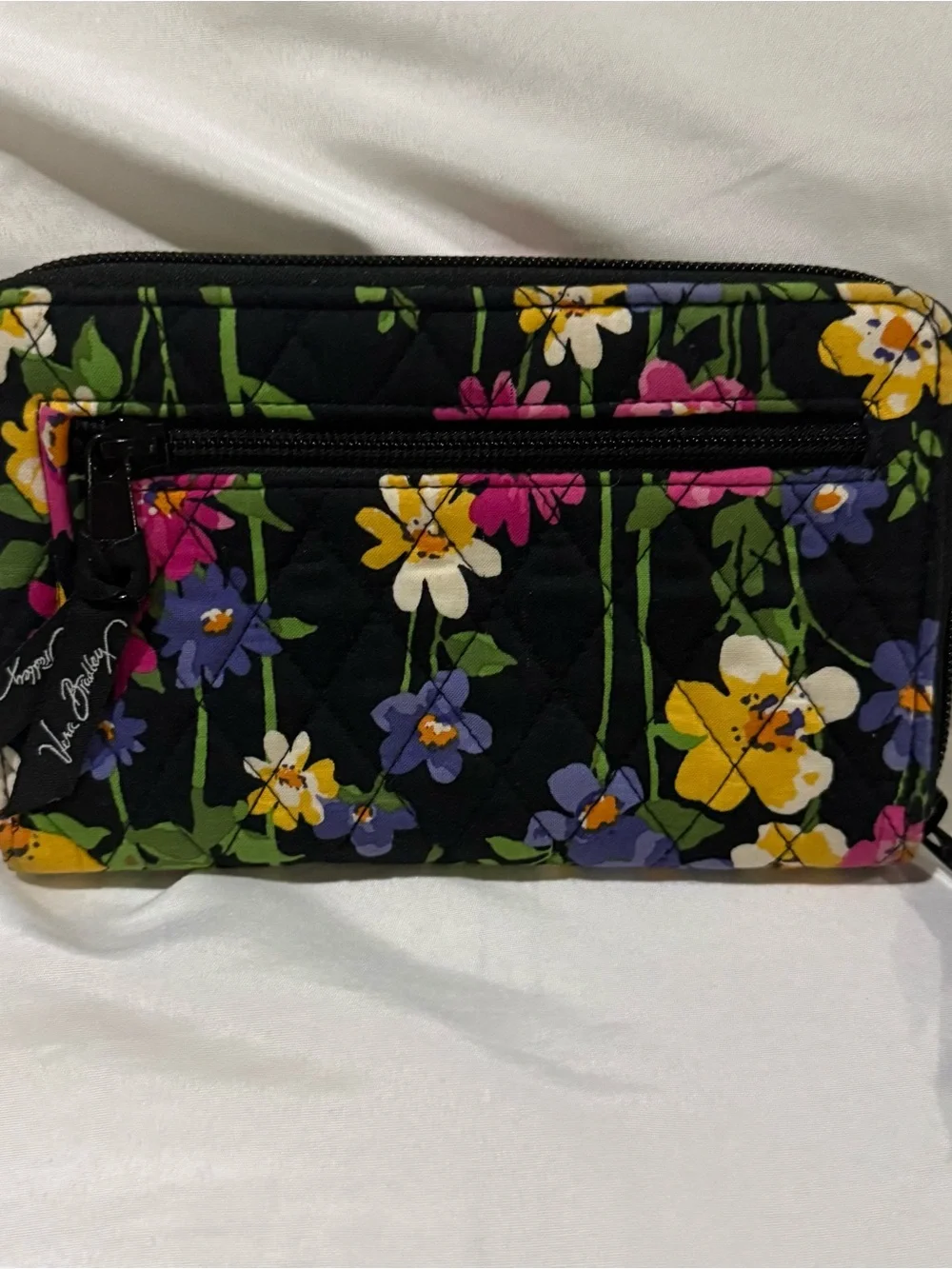 NWOT Vera Bradley Turn Lock Wallet Wildflower Garden